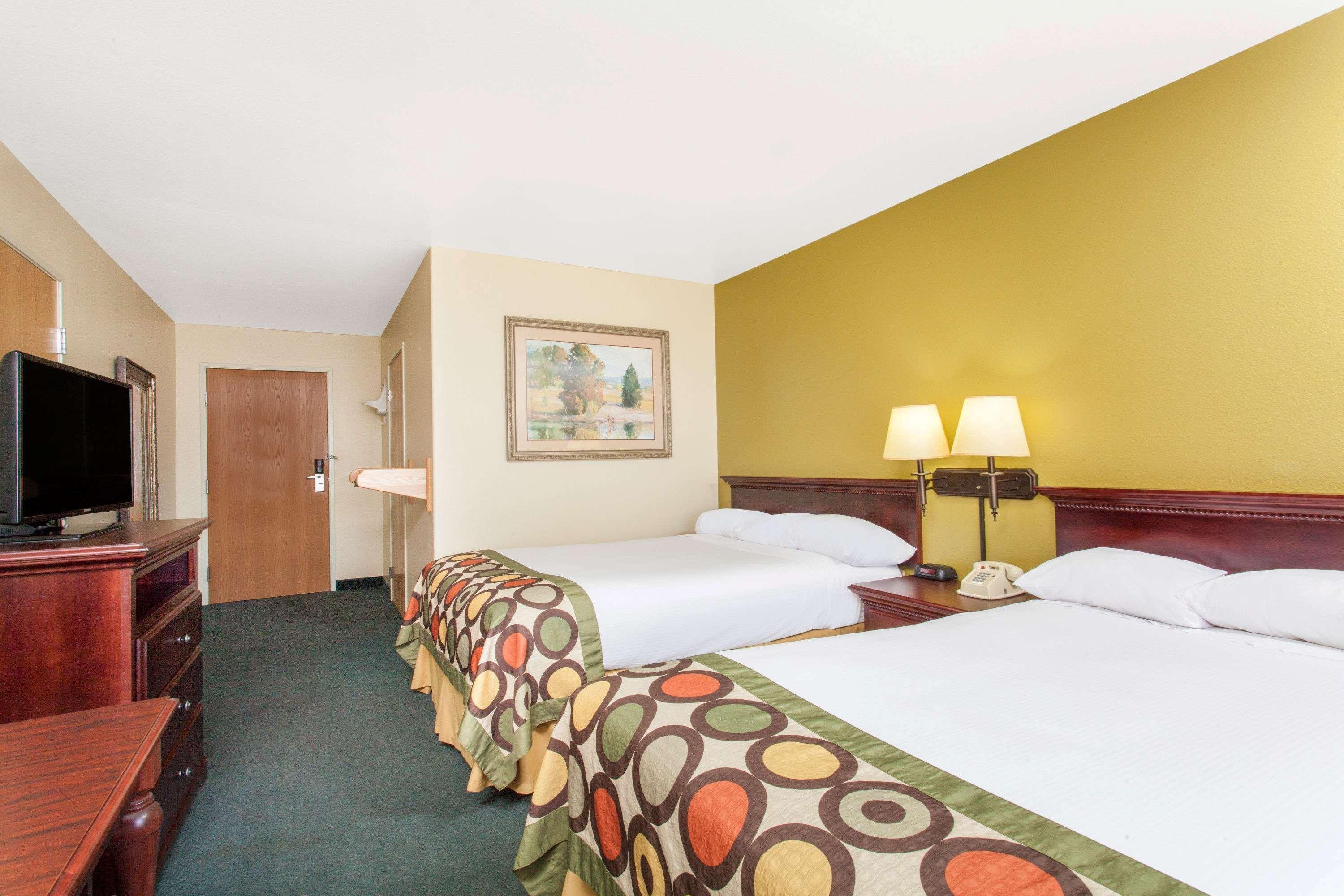 Super 8 By Wyndham Mccall Extérieur photo