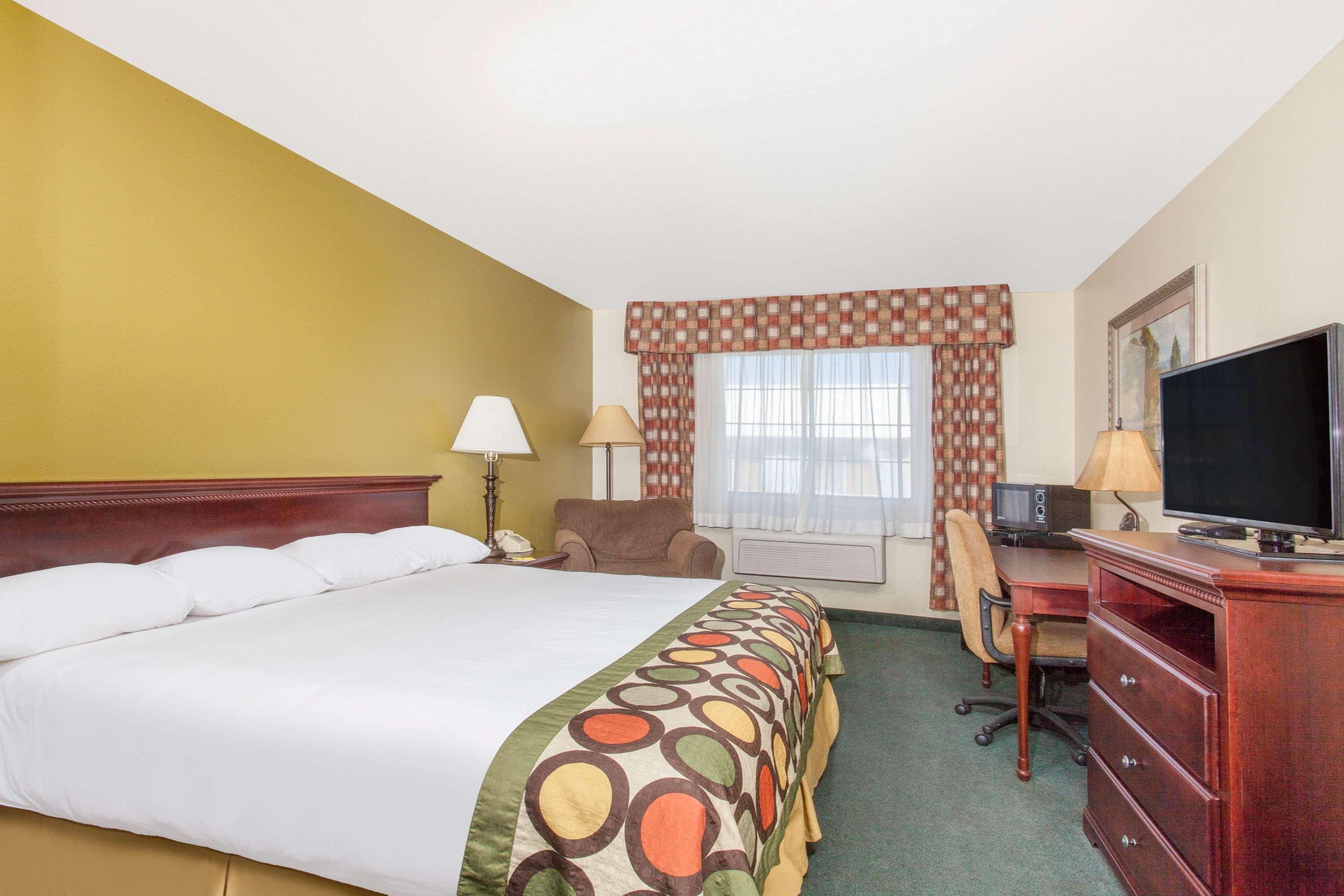 Super 8 By Wyndham Mccall Extérieur photo