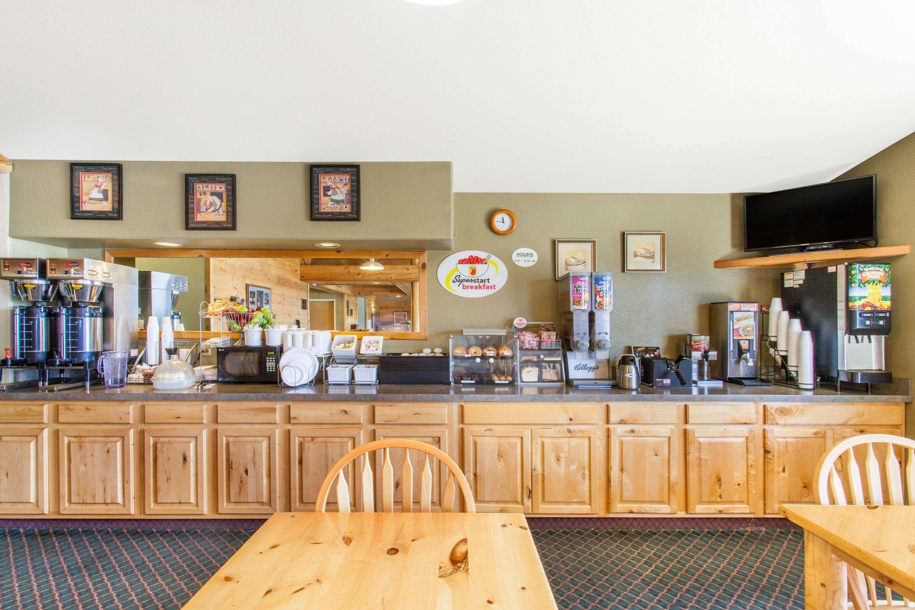 Super 8 By Wyndham Mccall Extérieur photo