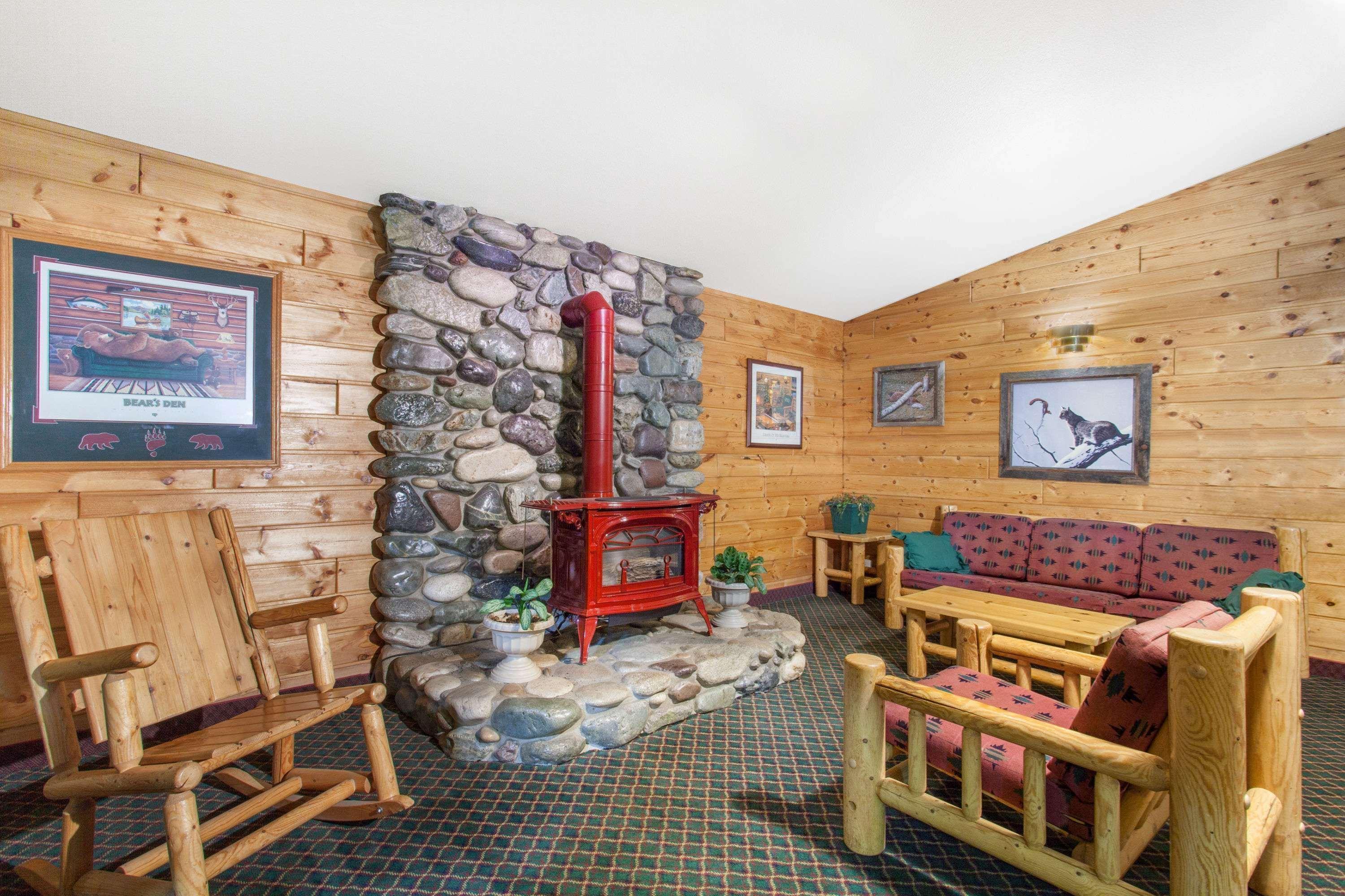 Super 8 By Wyndham Mccall Extérieur photo