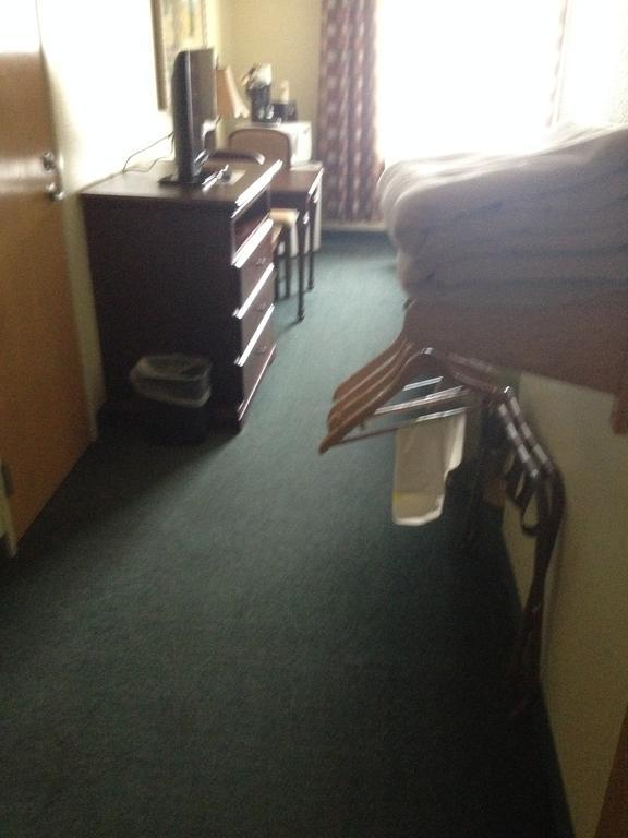 Super 8 By Wyndham Mccall Extérieur photo