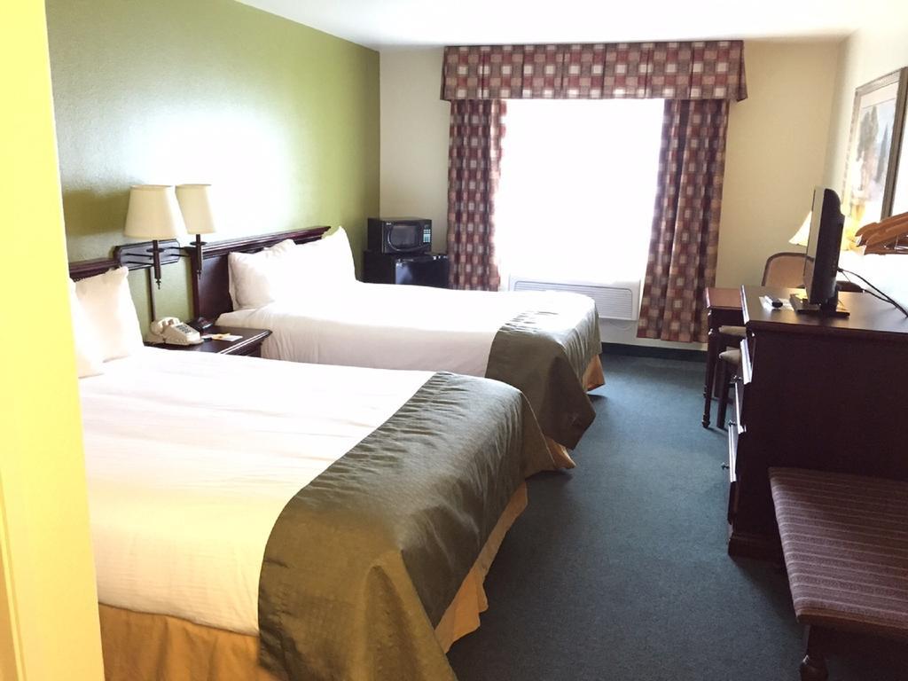 Super 8 By Wyndham Mccall Extérieur photo