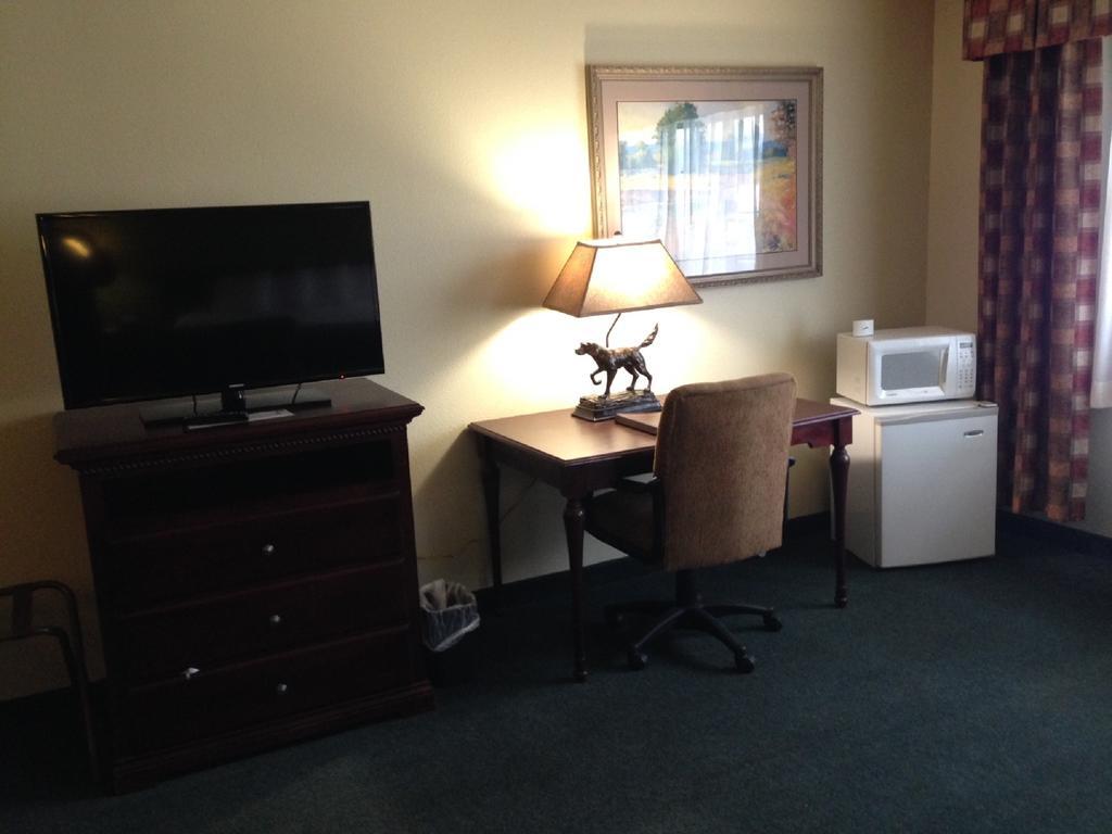 Super 8 By Wyndham Mccall Extérieur photo