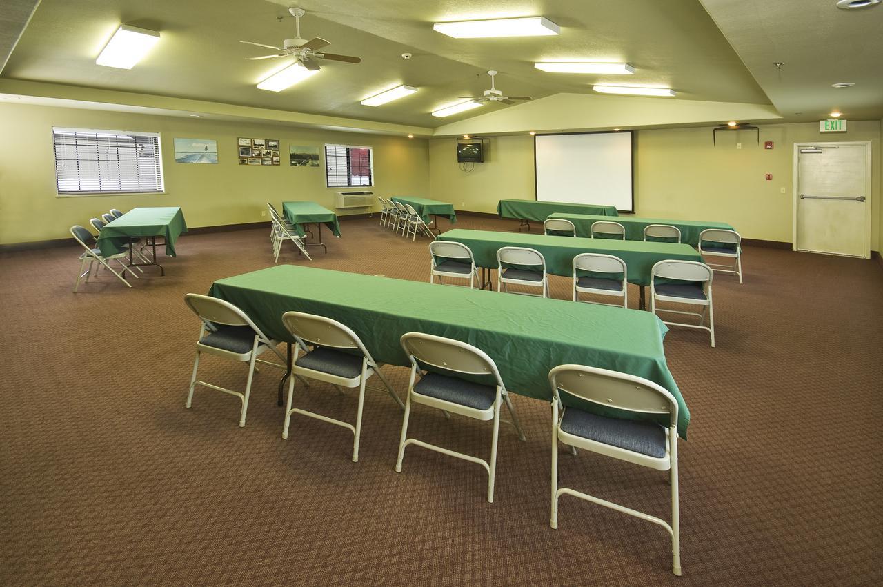 Super 8 By Wyndham Mccall Extérieur photo