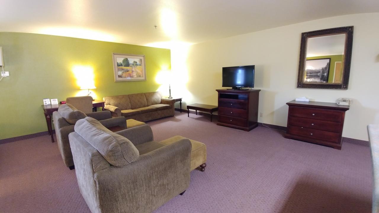 Super 8 By Wyndham Mccall Extérieur photo